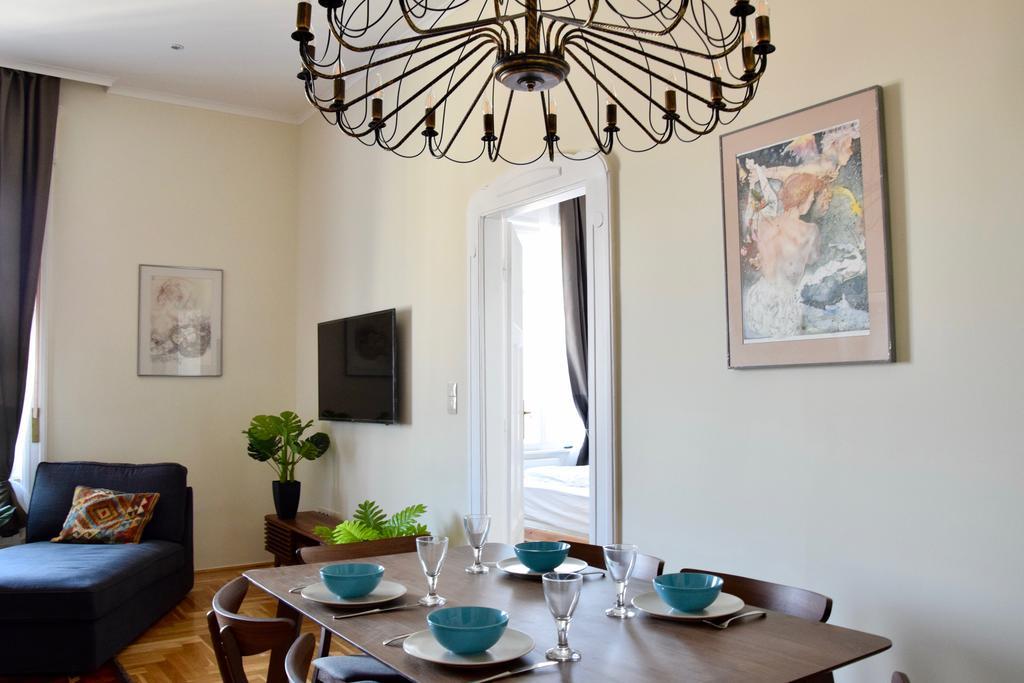 Luxury Apartment By Hi5 - Kiraly Street Suite Budapest Exterior photo